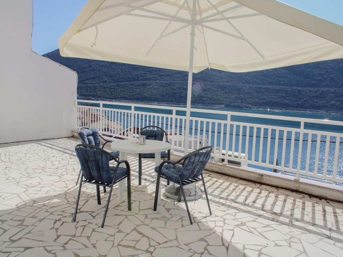 Apartments And Rooms Mato Neum Buitenkant foto