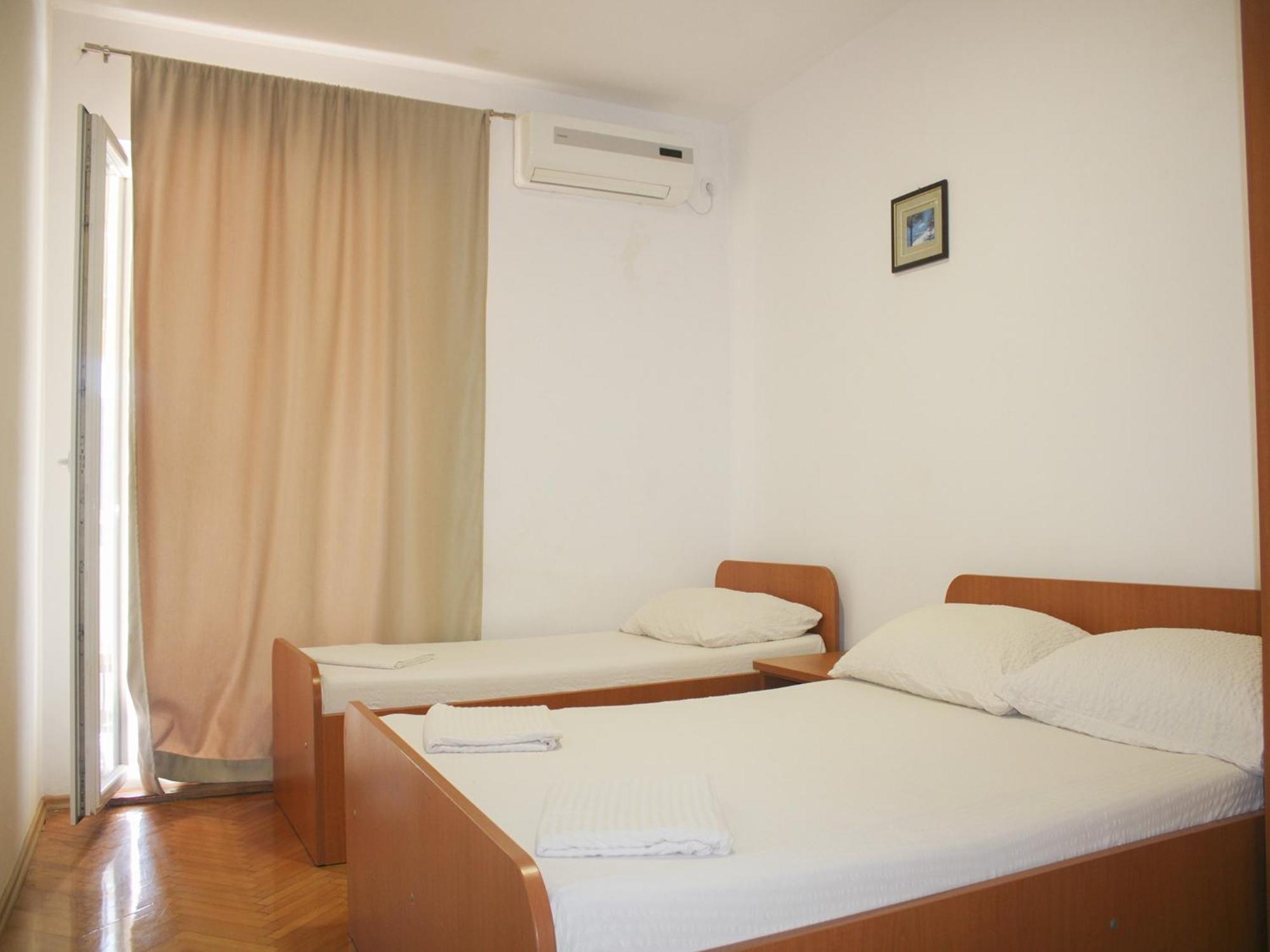 Apartments And Rooms Mato Neum Kamer foto