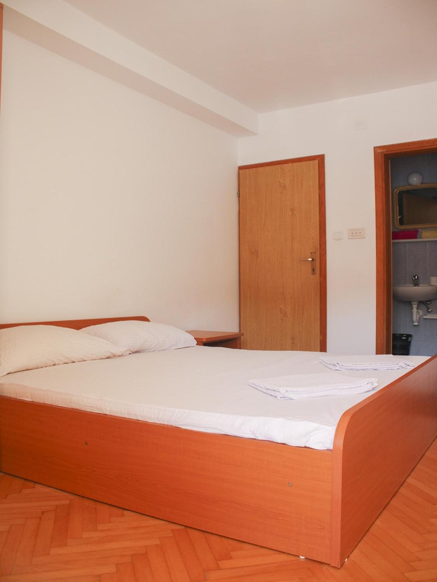 Apartments And Rooms Mato Neum Kamer foto